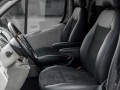 pereoborudovaniye mikroavtobusa renault trafic 041
