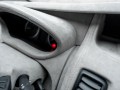 pereoborudovaniye mikroavtobusa renault trafic 051